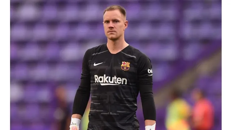 Ter Stegen pasará por el quirófano y será operado de la rodilla derecha