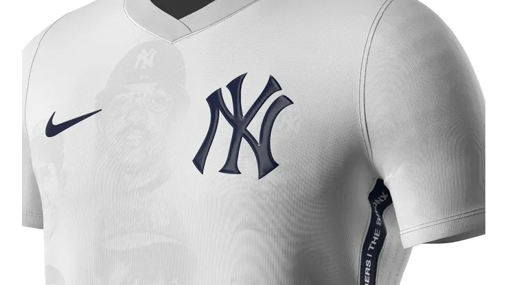 La histórica camiseta de los Yankees inspirada para el fútbol