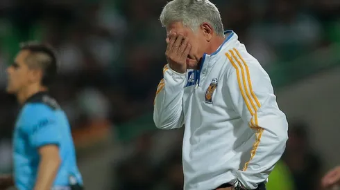 Ferretti arremete contra árbitros y uso del VAR