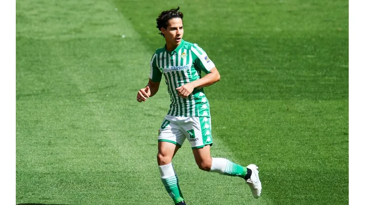 Diego Lainez, afuera de la lista de Golden Boy 2020.