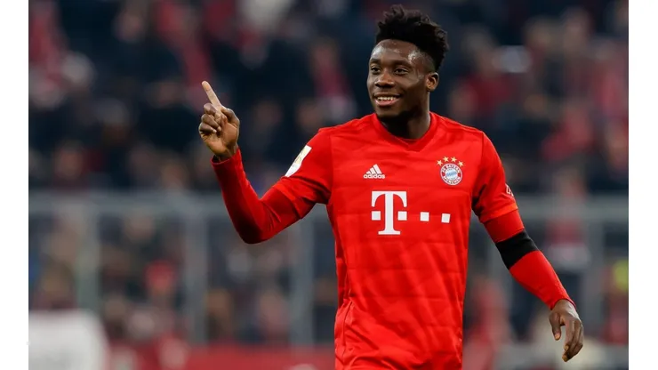 Alphonso Davies en Bayern Munich (Getty)