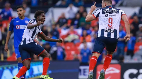 Vincent Janssen y Avilés Huratdo (Getty)