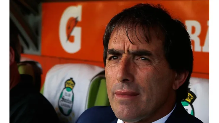 Guillermo Almada confirmó que no se irá del Santos Laguna