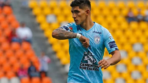 Víctor Guzmán no irá a Chivas.