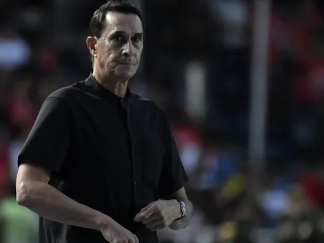 Mucha cortesía: Alexandre Guimaraes le respondió al técnico del Milan por sus elogios