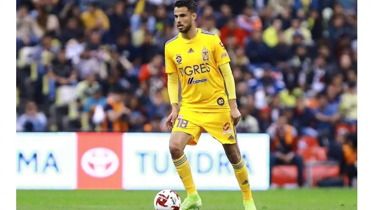 Diego Reyes, insultado por todo Tigres.