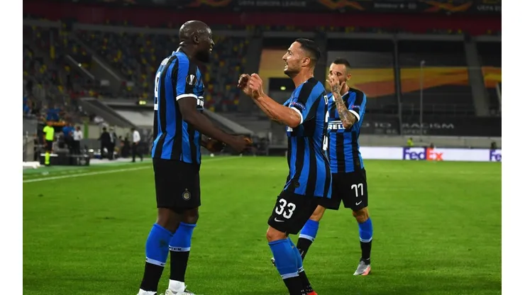 Inter atacó sin parar al Leverkusen y se metió en semifinales de Europa League
