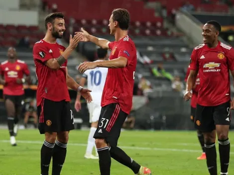 Manchester United sufrió ante Copenhague pero clasificó en el tiempo suplementario