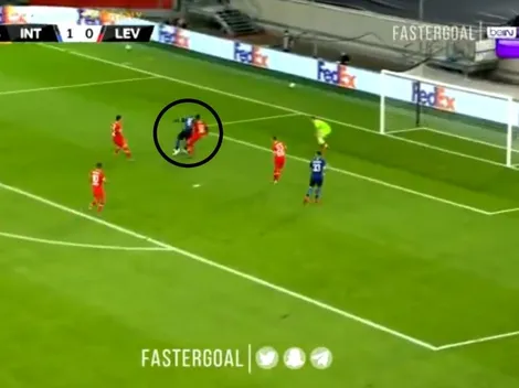 Lukaku está loco: metió el segundo de Inter cayéndose y casi desde el piso