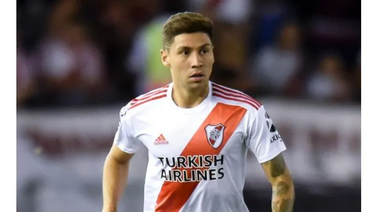 Gonzalo Montiel dio positivo por coronavirus