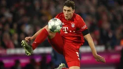 Benjamin Pavard durante un partido de Bayern Munich.
