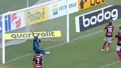 El blooper del experimentado defensor.