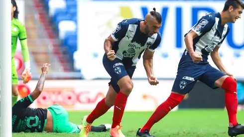 Siempre está: el gol de Nico Sánchez para adelantar a Rayados sobre Santos
