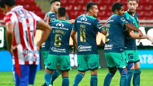 Chivas perdió ante Puebla, que es líder de la Liga MX