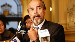 Mulder fue congresista del último congreso disuelto.