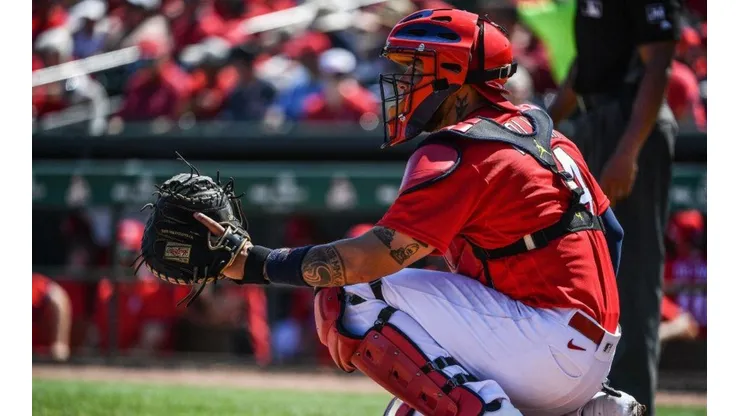 Yadier Molina reveló que es uno de los Cardinals que tiene coronavirus