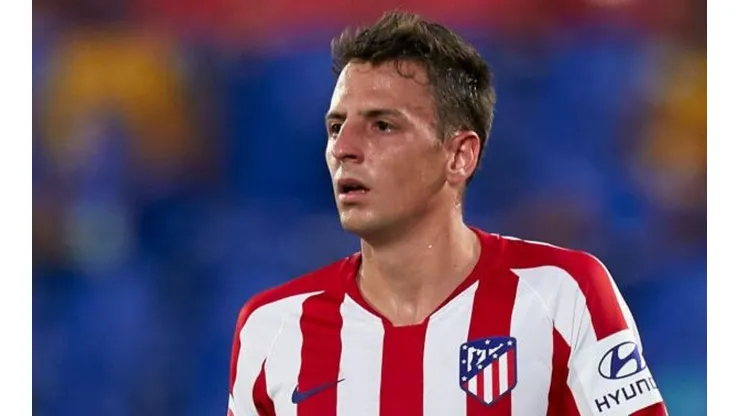 No baja los brazos: afirman que Napoli volverá a insistir por Santiago Arias