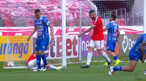 Paolo Guerrero ya metió 3 goles postcuarentena.