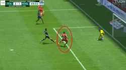 Golazo de Alexis Canelo para ampliar la ventaja.