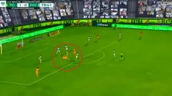 Era el gol del año: André-Pierre Gignac se inventó una chilena que besó el poste