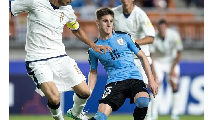 Dolor de cabeza para Pumas: se complica la llegada de Facundo Waller