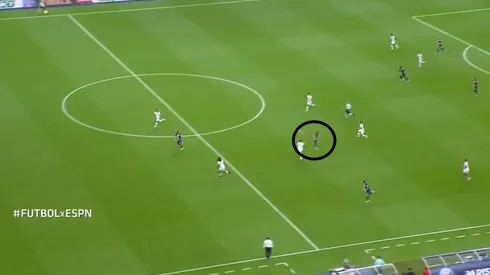 La asistencia de Neymar para Di María.