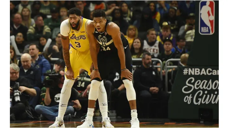 Anthony Davis y Giannis Antetokounmpo lideran los pronósticos para ganar el Mejor Jugador Defensivo (Getty)