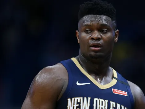 ¿Por qué Zion juega con restricción de minutos?