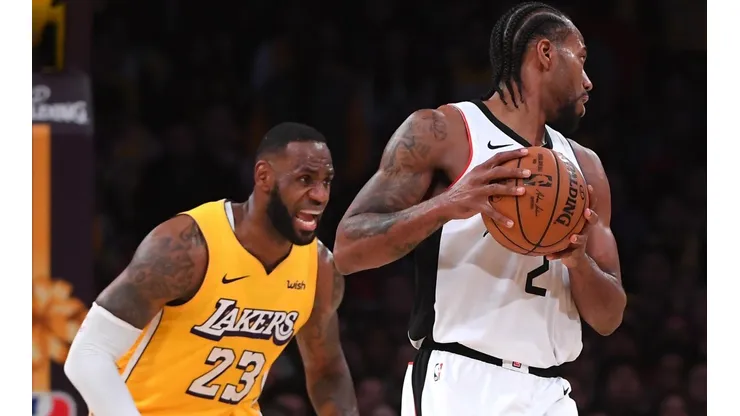 LeBron James y Kawhi Leonard (Getty)