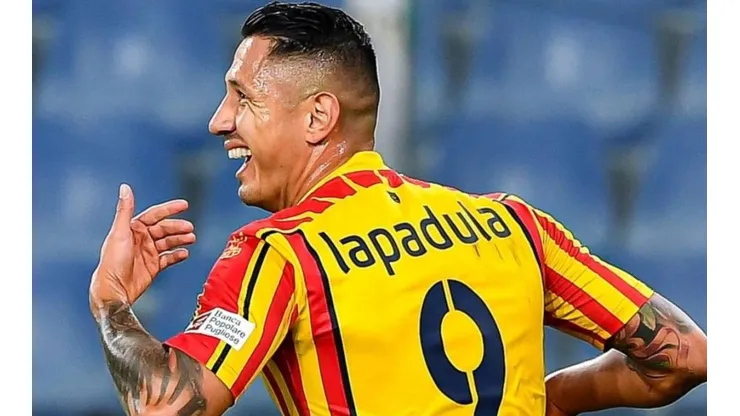 Gianluca Lapadula es el 9 del Lecce de Italia.
