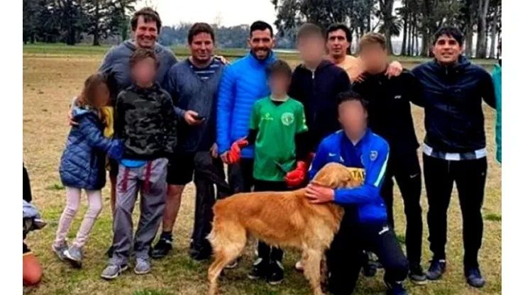 Tevez sacó un comunicado para explicar todo sobre la foto de la polémica