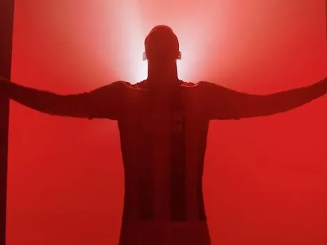Con Ibrahimovic como figura estelar, Milan presentó su nueva camiseta