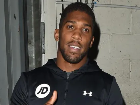 Anthony Joshua dio una lección de boxeo en público