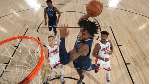 Los dos tremendos alley-oops que metió el joven maravilla, Ja Morant