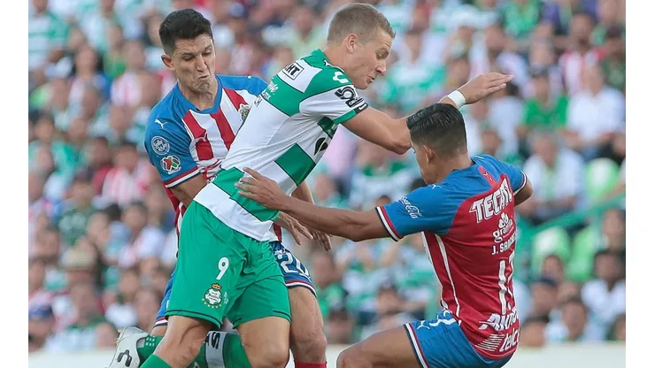 Furch analiza ausencias en Chivas, su próximo rival