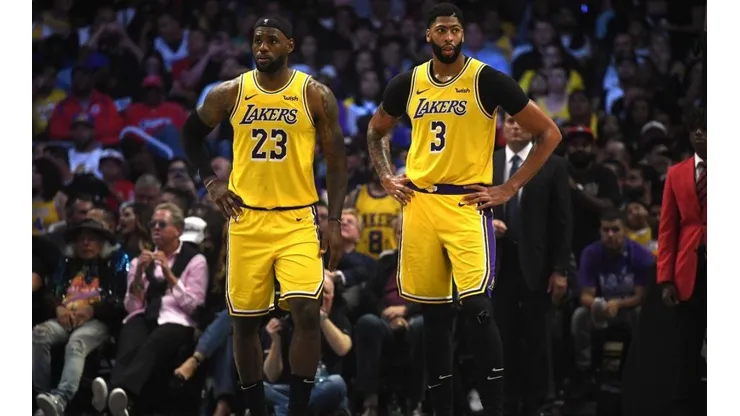 Dos menos en los Lakers para cierre de pretemporada