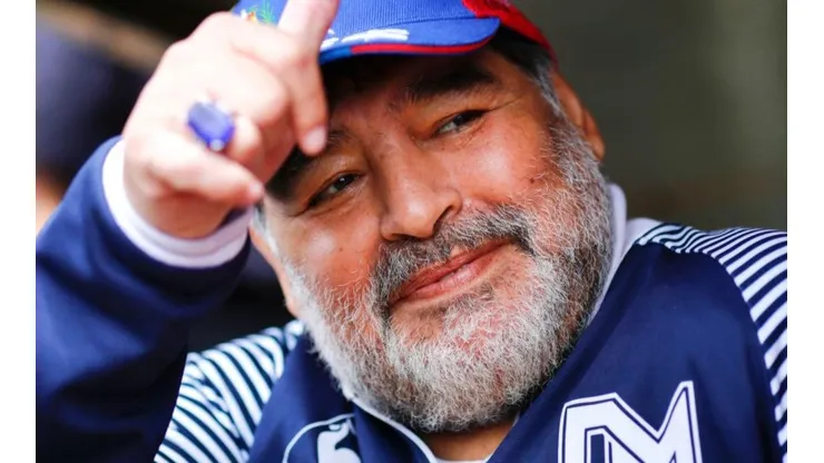 Diego Maradona, director técnico de Gimnasia y Esgrima La Plata.