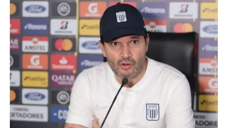 Víctor Hugo Marulanda es el director deportivo de Alianza Lima.