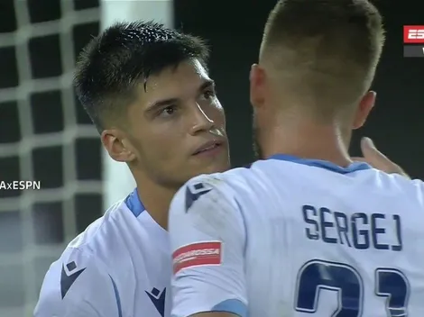 Correa sacó un remate de letal y marcó el tercero de Lazio, que todavía sueña