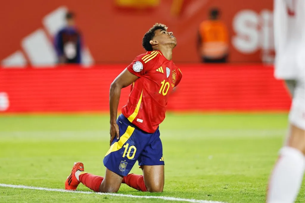 Lamine Yamal vs. Dinamarca.