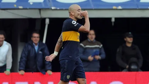 Silva marcándole un gol a River. (Getty)