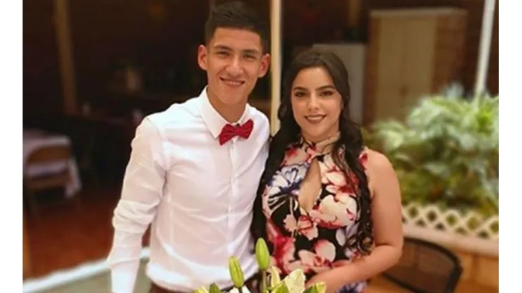La directiva de Chivas estaría enojada con la esposa de Uriel Antuna