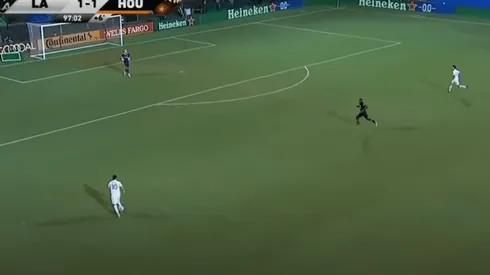 No se puede creer lo que hizo Pavón.