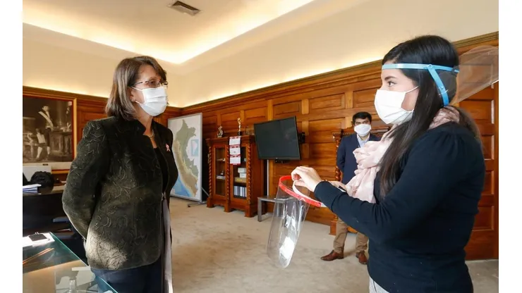Pilar Mazzetti es la ministra de Salud del Perú.
