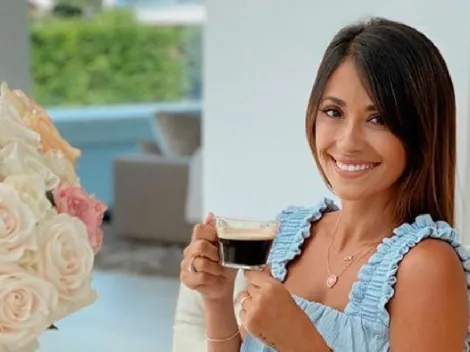 Al fin llegó la primera foto de Antonela Roccuzzo paseando por Ibiza en bikini