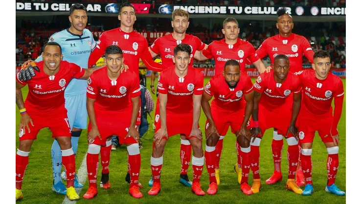 Toluca se manifestó en contra de Under Armour.