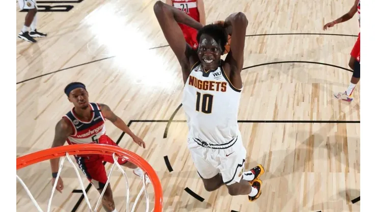 Bol Bol fue la figura del primer día de pretemporada