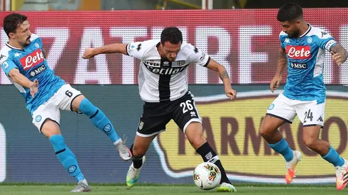 Bajo una lluvia de penales, Parma sorprendió y le ganó 2 a 1 al Napoli