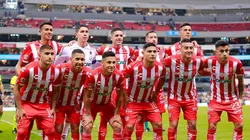 Un fanático de los Rayos presentó el calendario de su club con escenas de Los Simpsons. (Jam Media)