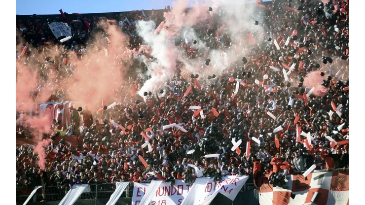 La cuenta del Leverkusen en Twitter sobre River: “¡Qué hinchada!”